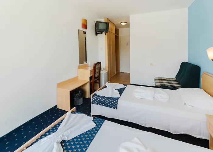 Hotel Sunny Breeze - Free Parking